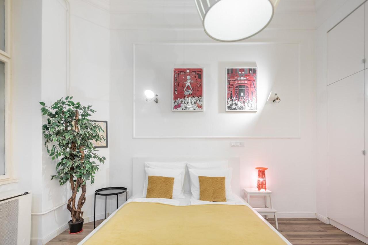 Extra Central Modern Studio Budapest Extérieur photo
