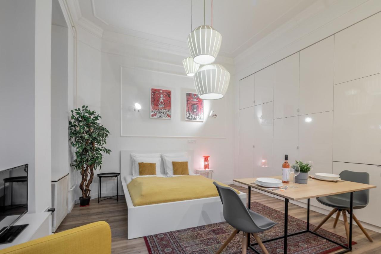 Extra Central Modern Studio Budapest Extérieur photo