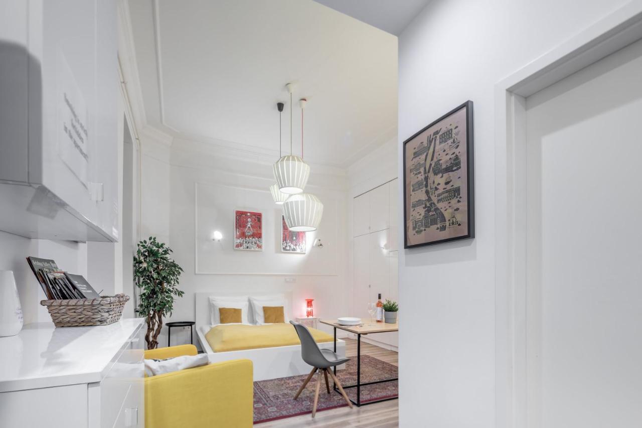 Extra Central Modern Studio Budapest Extérieur photo